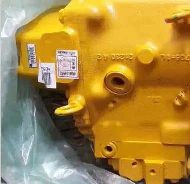 708-1L-00320 Main hydraulic pump For D65