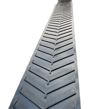 Load image into Gallery viewer, Profiled herringbone rubber conveyor belt, rubber conveyor belt profile and pattern rubber belt